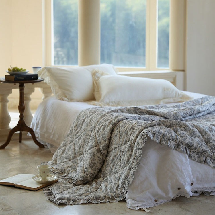 Cottage Floral Summer Quilted Blanket