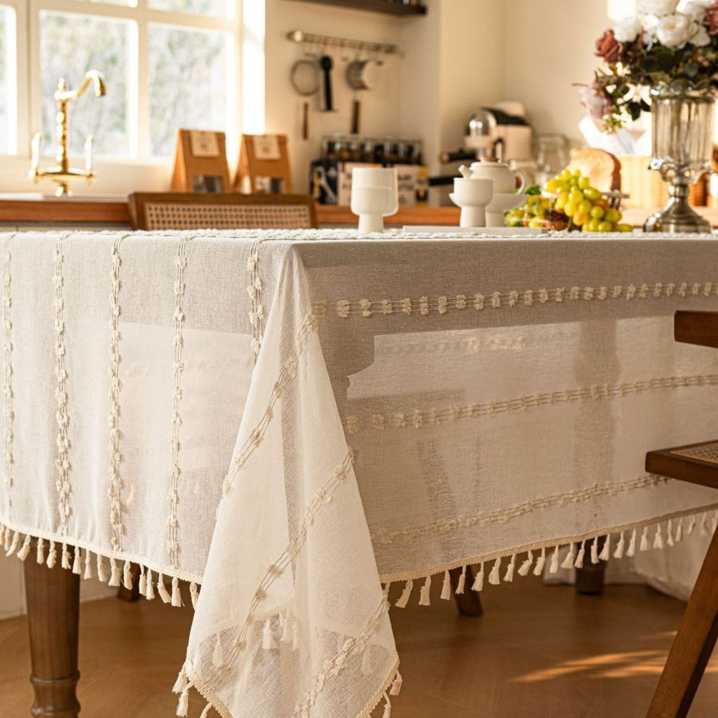 Farmhouse Pom Pom Tassel Tablecloth