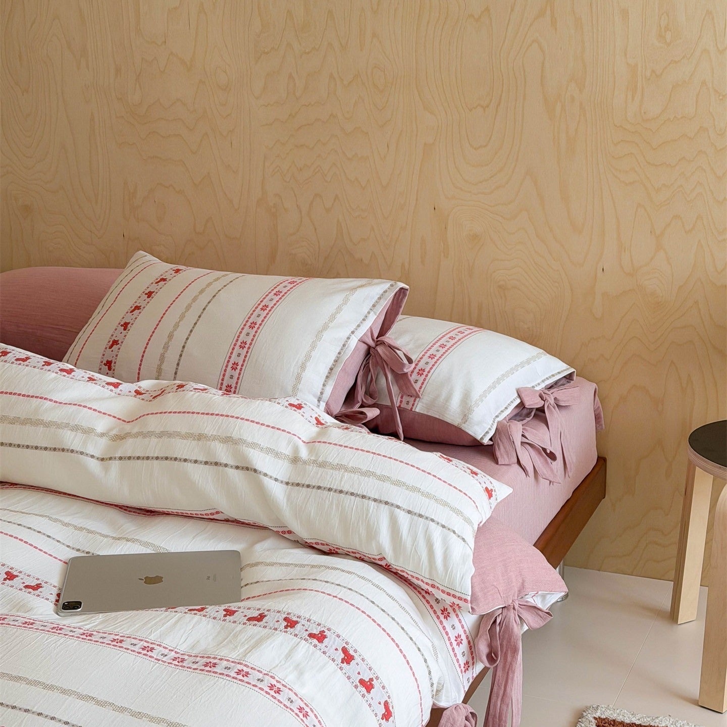 Cottage Pony Bedding Set