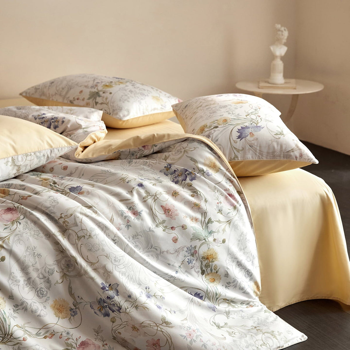 Oriana Floral Egyptian Cotton Bedding Set
