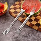 ✨ 2-in-1 Fruit Cutter & Fork – For Quick and Easy Fruit Serving! 🍓
