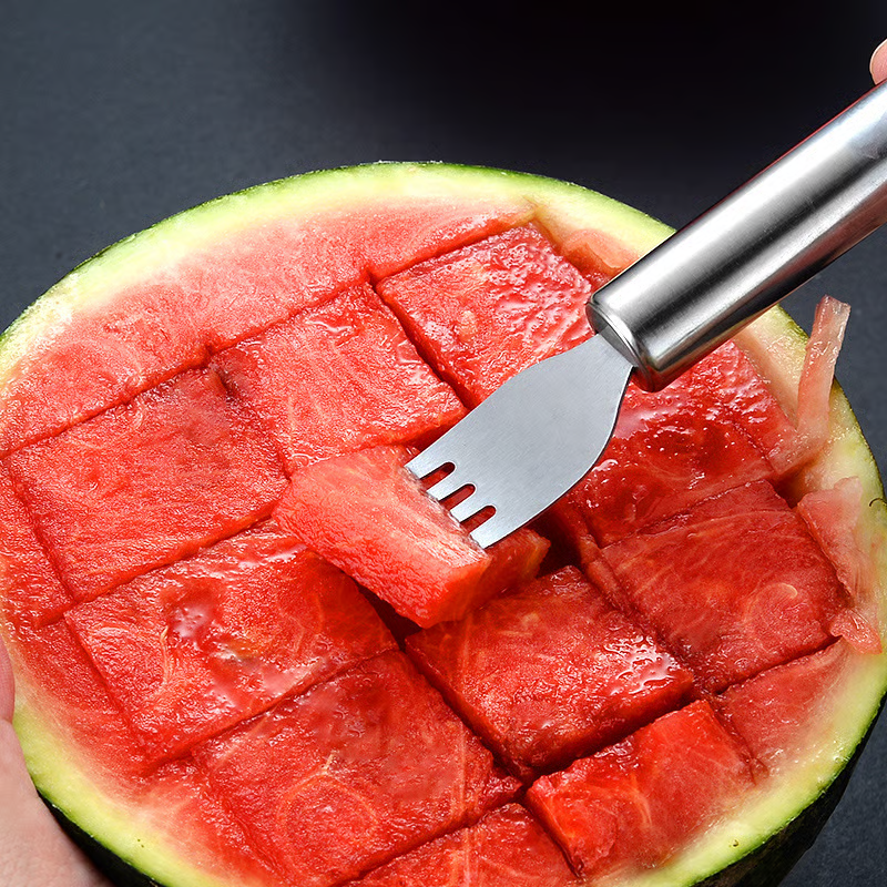 ✨ 2-in-1 Fruit Cutter & Fork – For Quick and Easy Fruit Serving! 🍓
