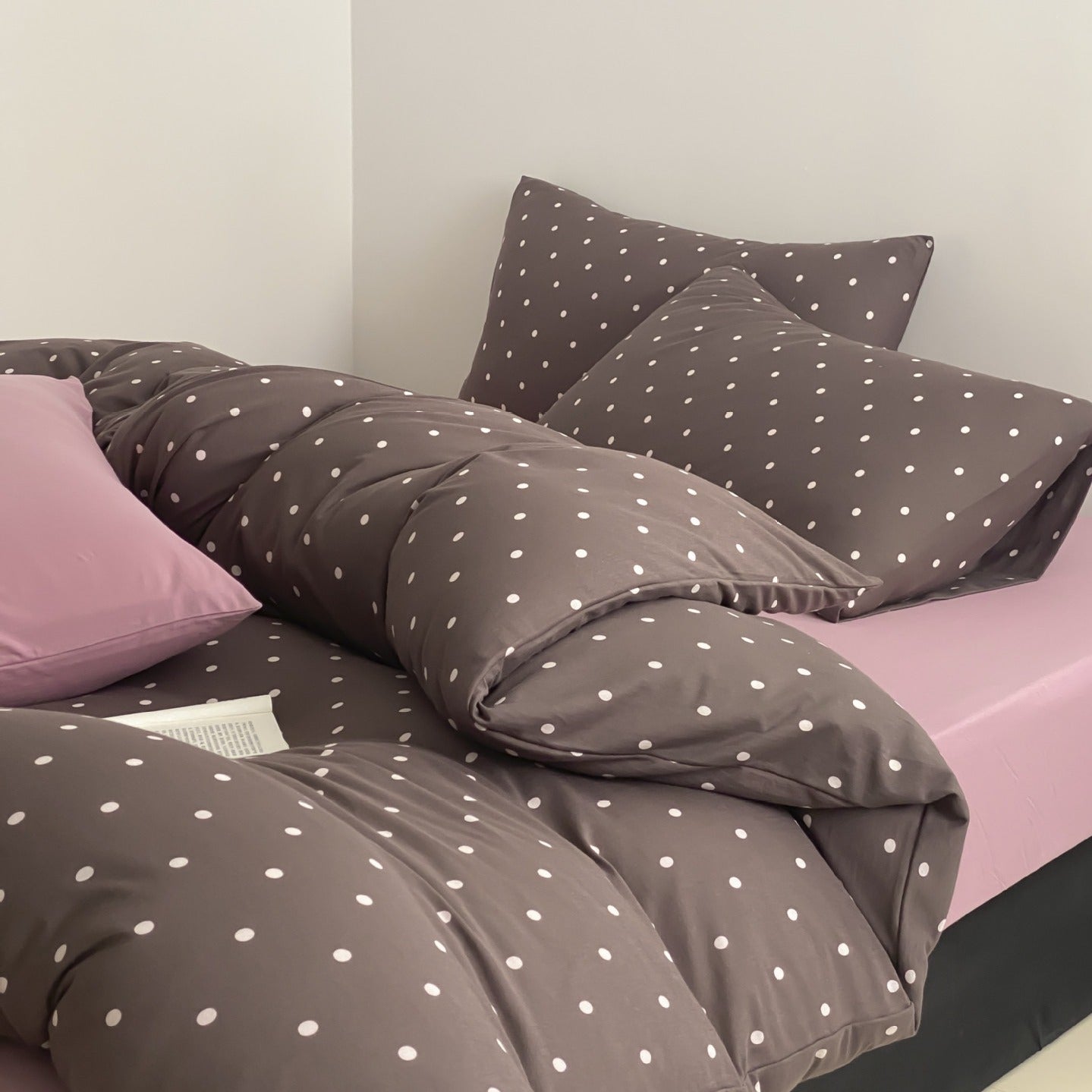 Mini Polka Dots Bedding Set