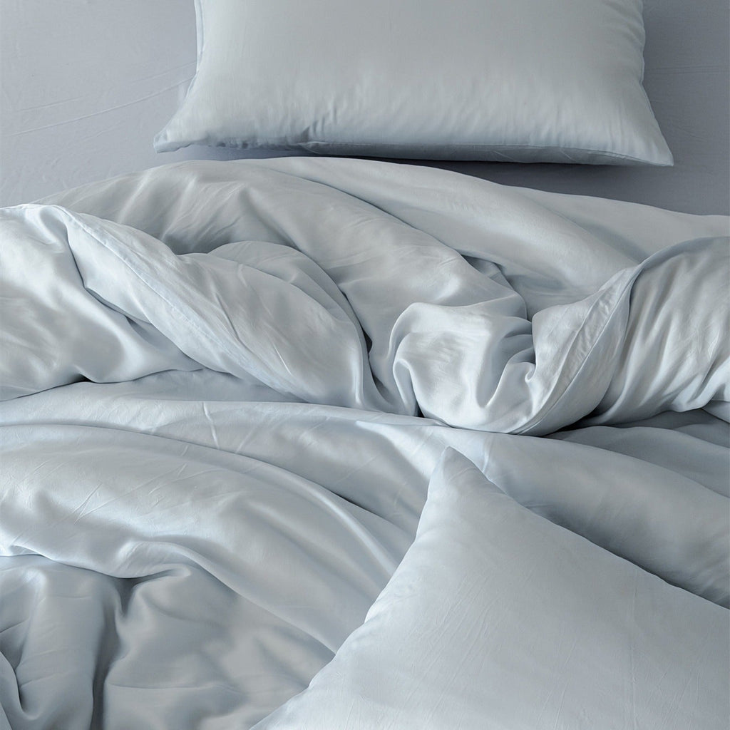 Ruffle Skirt Silky Bedding Set
