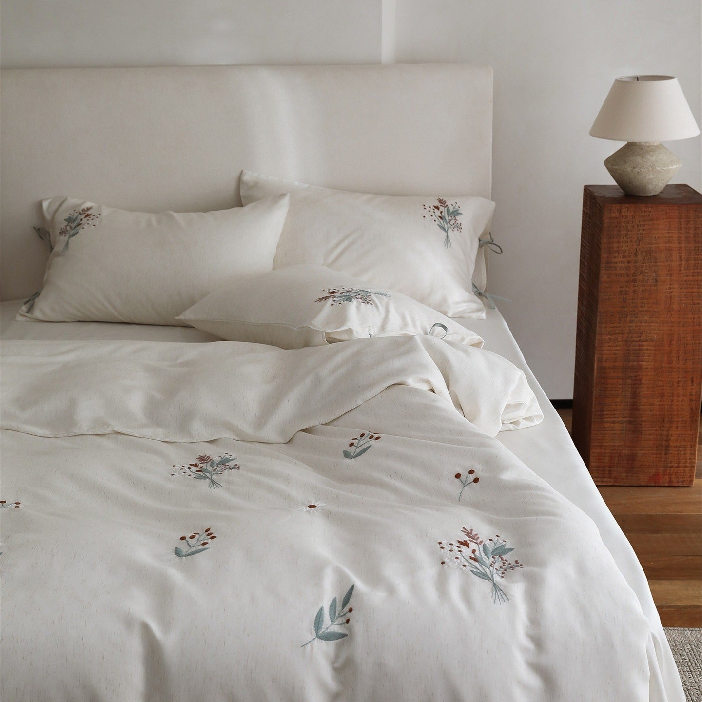 Wildflower Bow Bedding Set