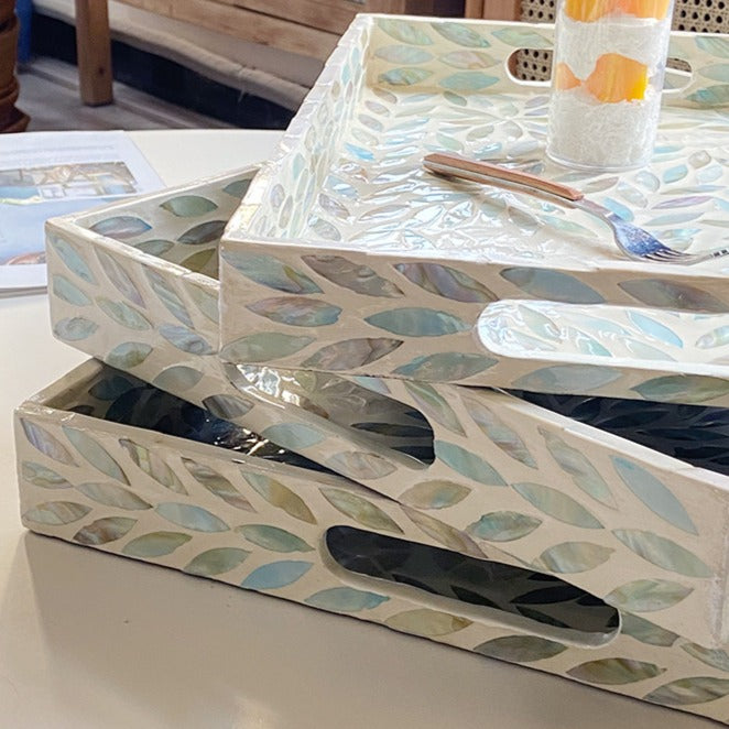 Shine Brighter Shell Tray