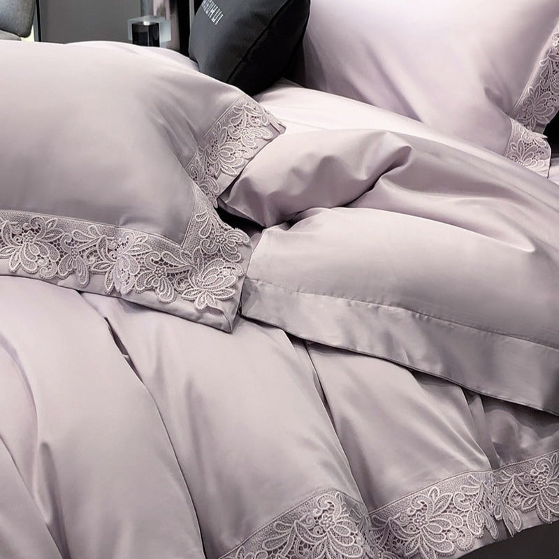 Alice Dream Bedding Set