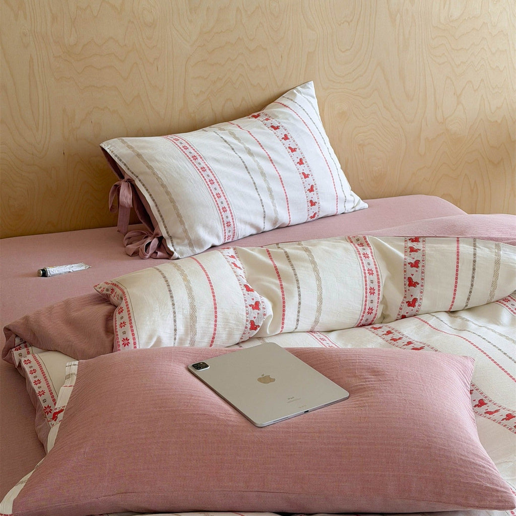 Cottage Pony Bedding Set