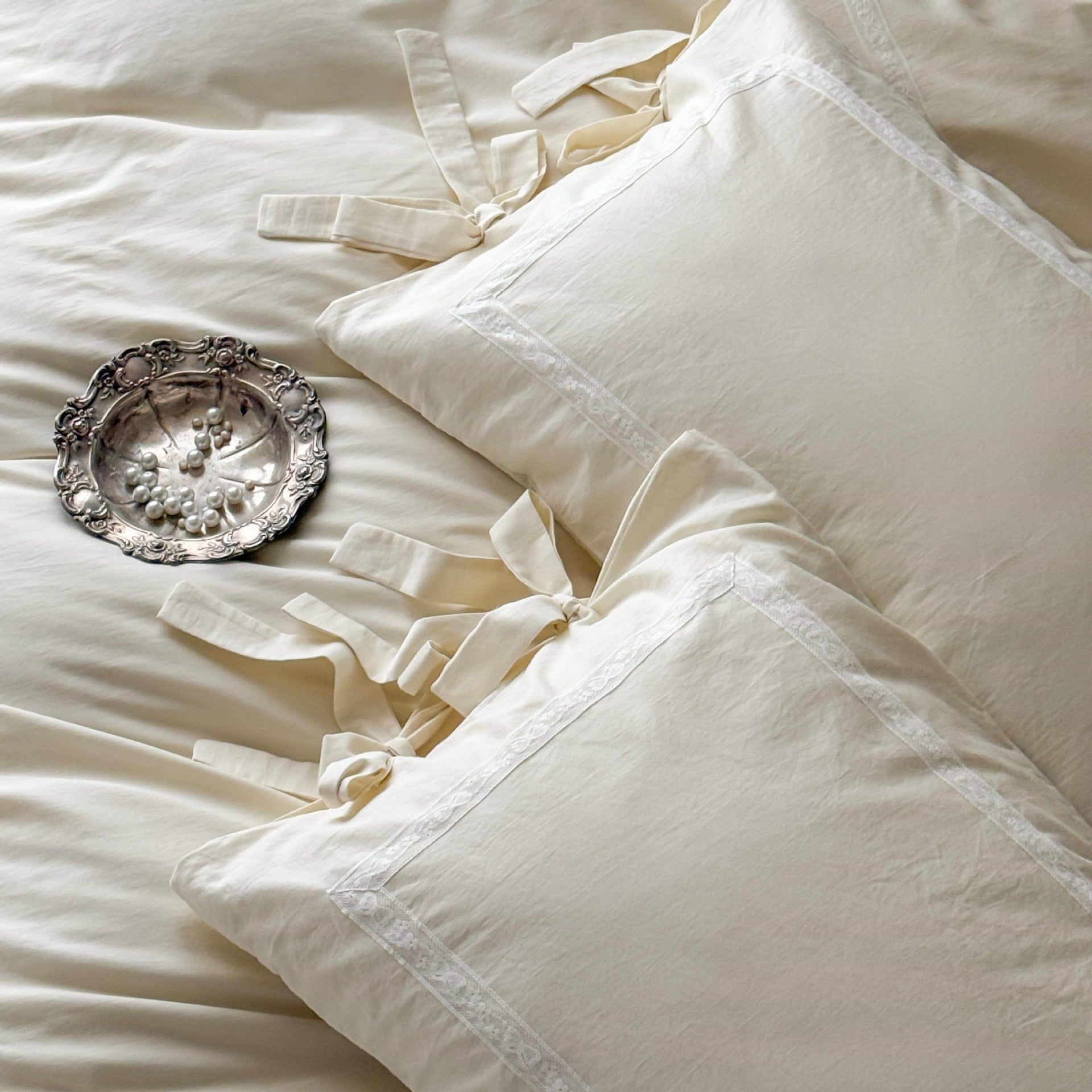 Slow Living Tie Bedding Set