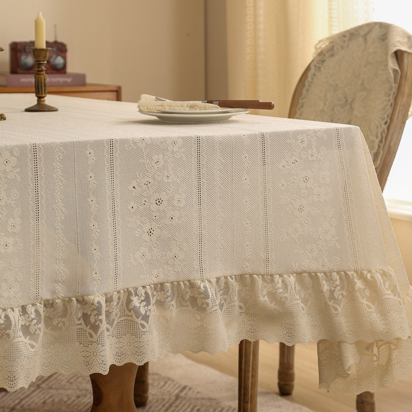 Chateau Lace Ruffle Tablecloth