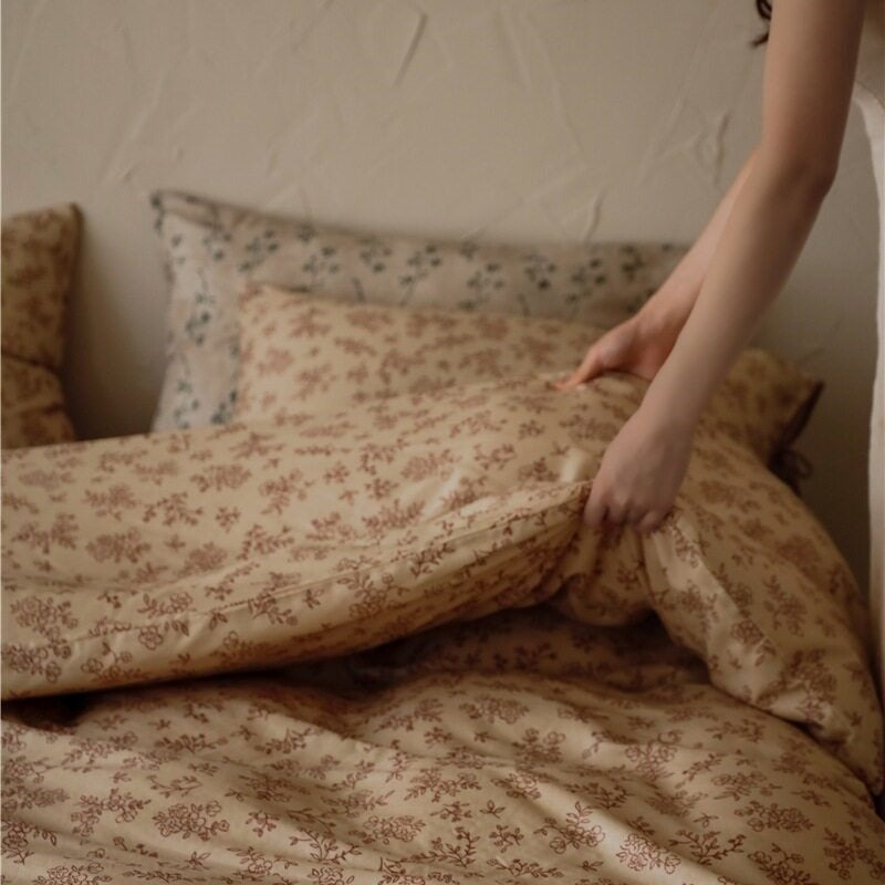 Warm Taupe Ditsy Floral Bedding Set