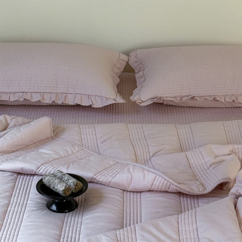 Soft Cream Bedding Set