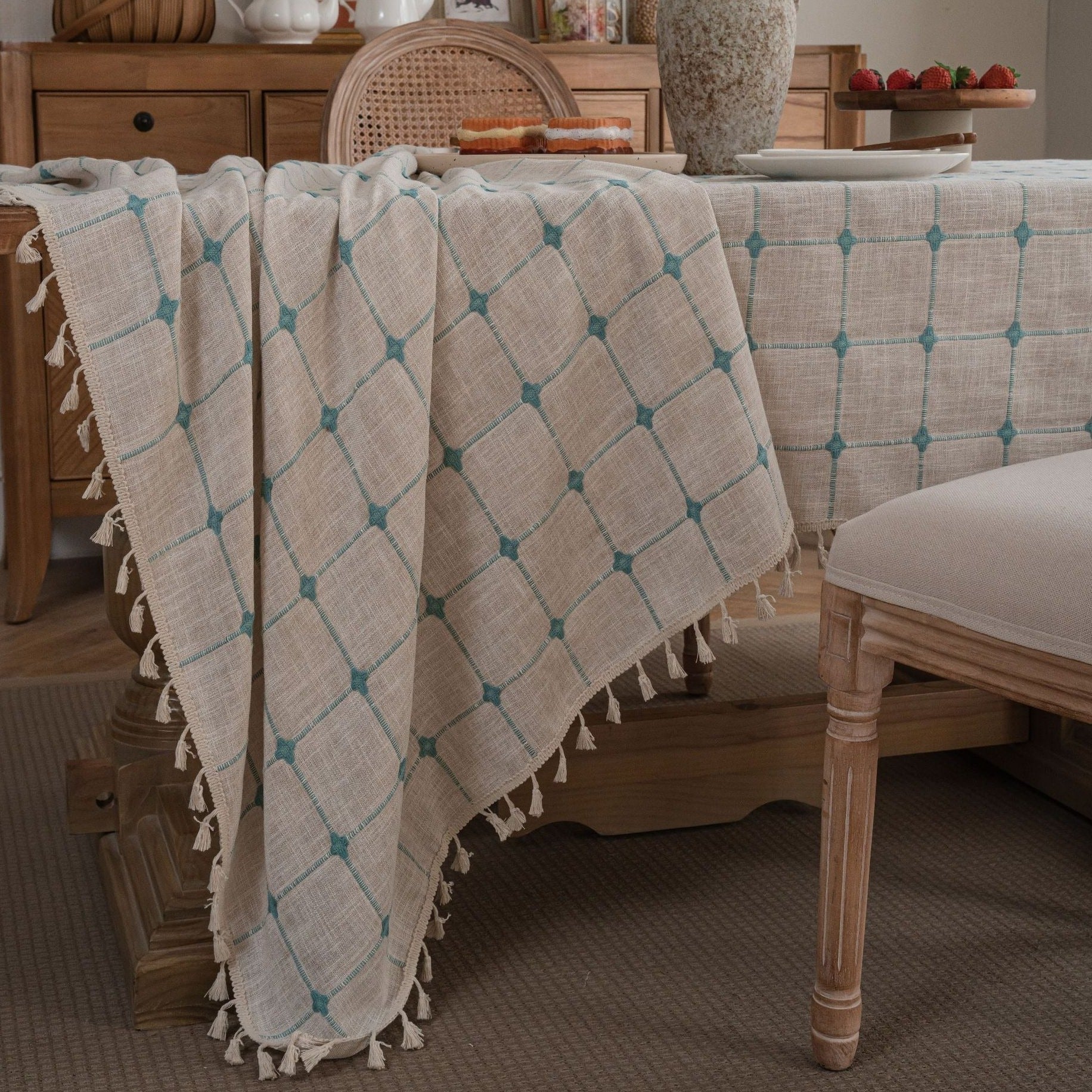 Farmhouse Lattice Tablecloth