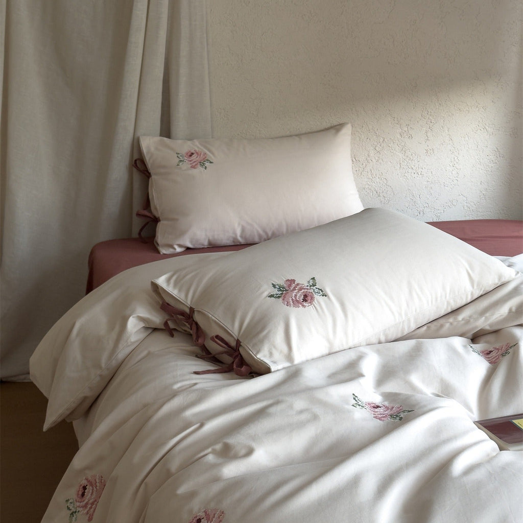 Retro Rose Garden Bedding Set