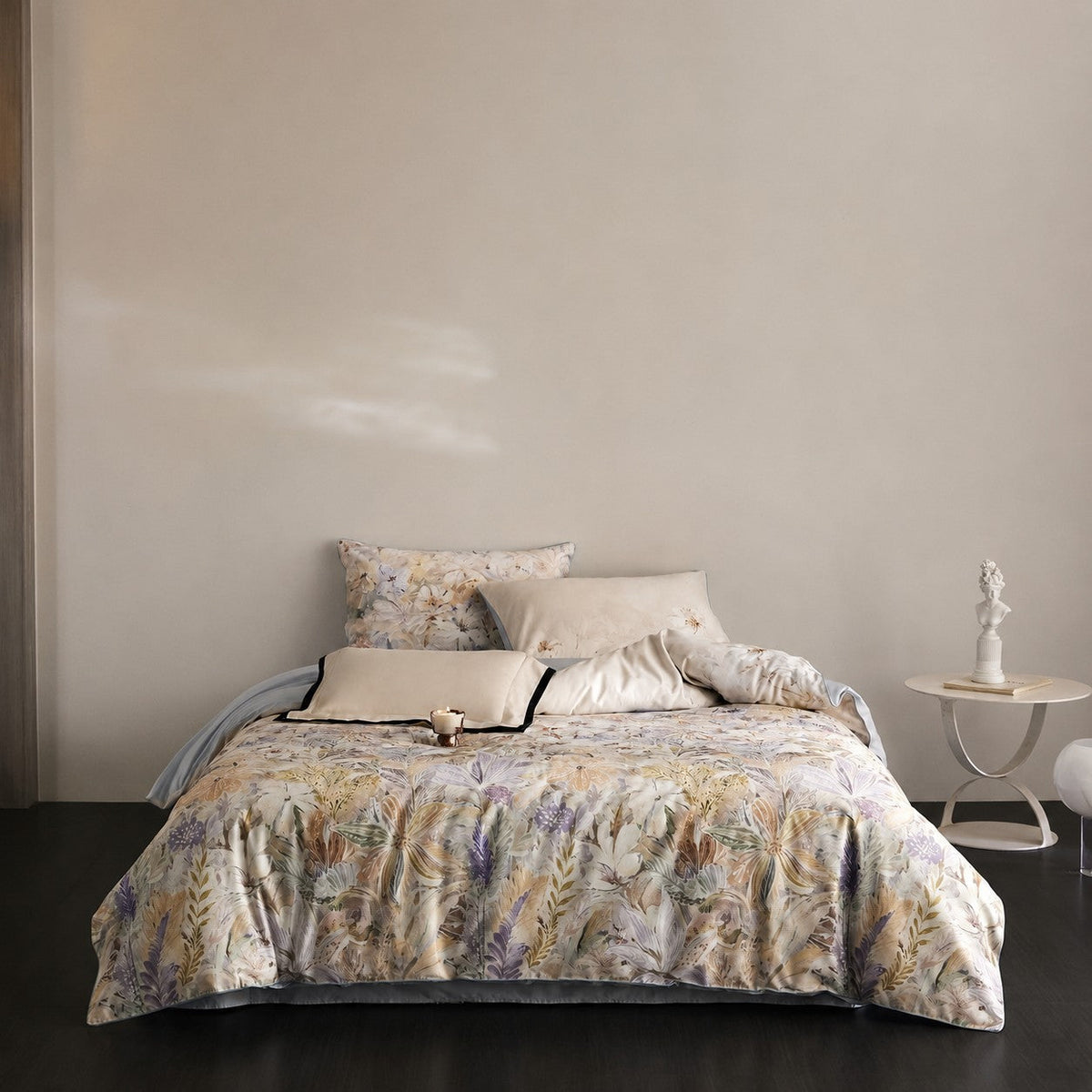 Lysora Sky Meadow Floral Egyptian Cotton Bedding Set