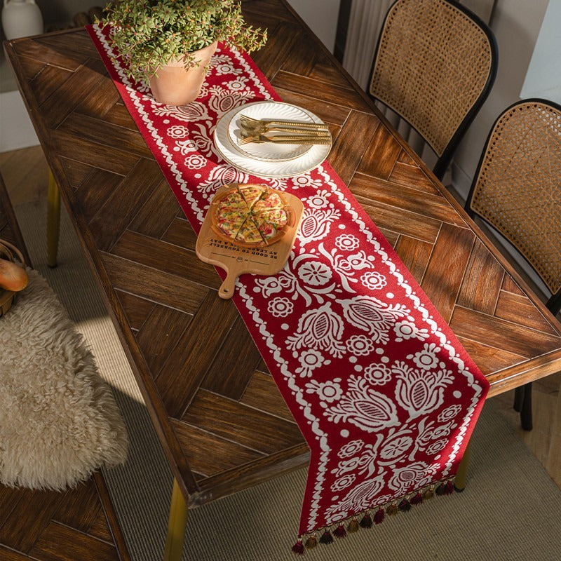 Festa Floral Table Runner