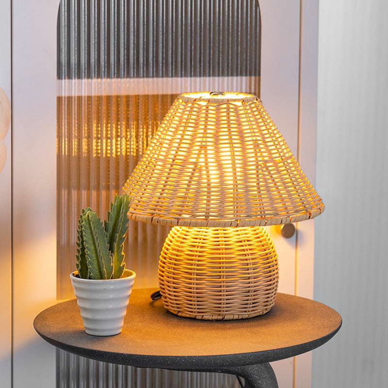 Cottage Rattan Glow Lamp