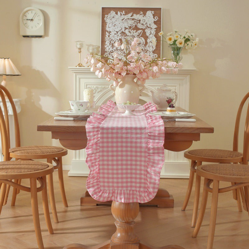 Picnic Party Ruffle Table Runner