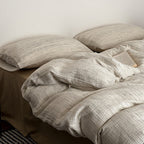 Minimal Sketch Stripe Bedding Set