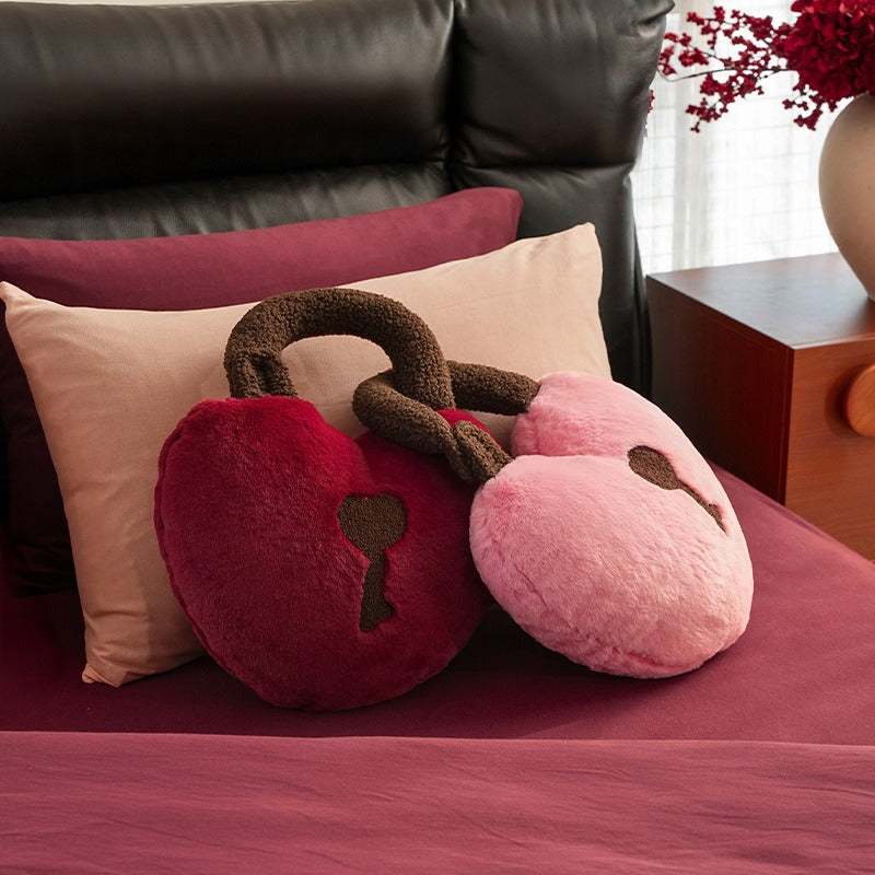Love Lock Fuzzy Cushion Set