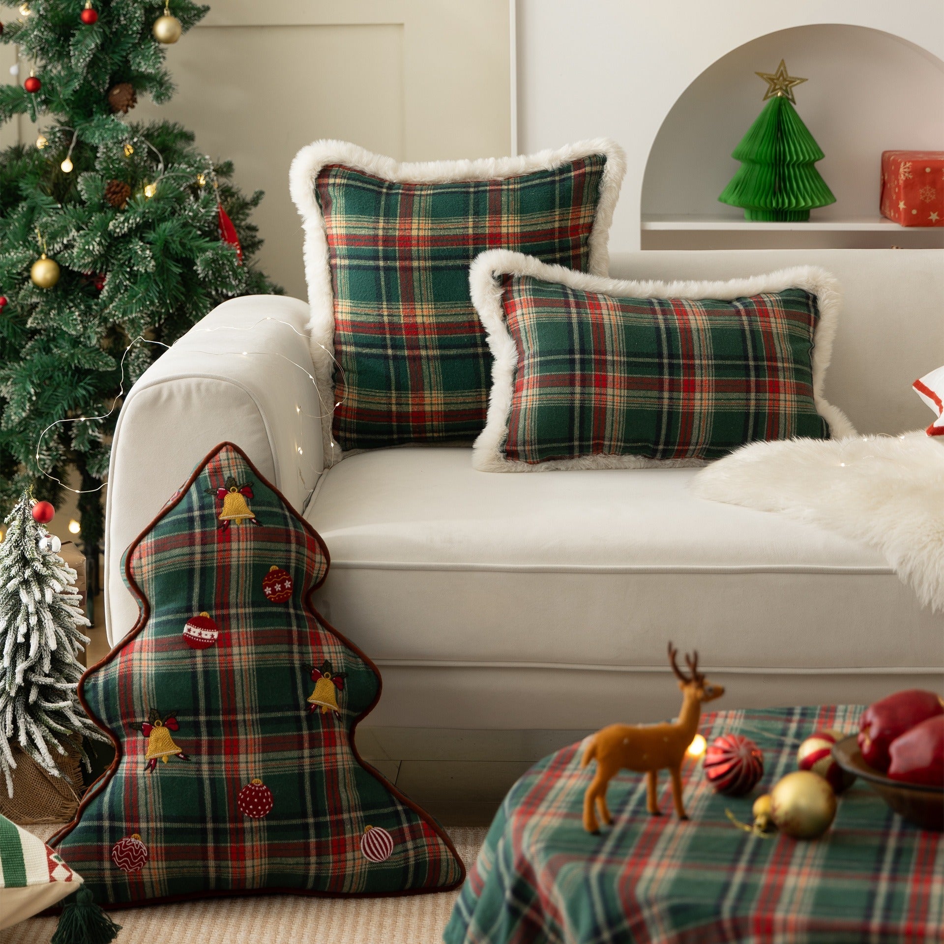Snowy Xmas Cushion