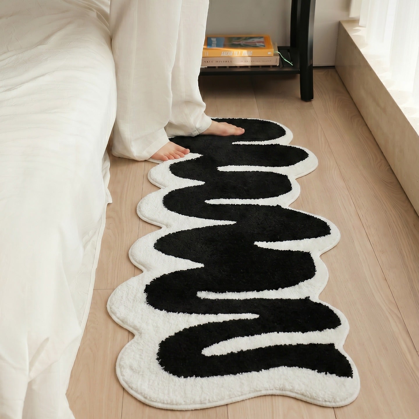 Wavy Cloud Edge Rug