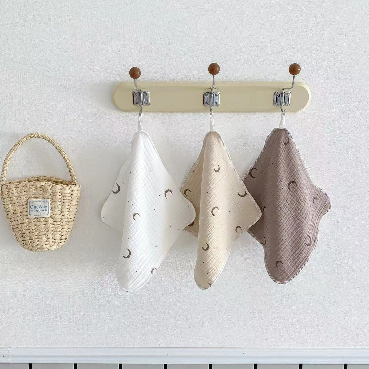 Lunar Muse Burp Cloth Set