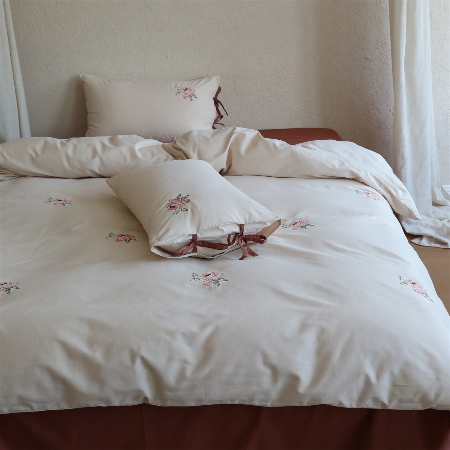 Retro Rose Garden Bedding Set