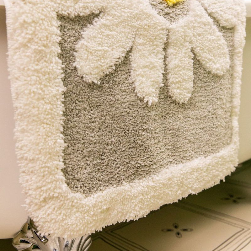 Daisy Petal Bath Mat