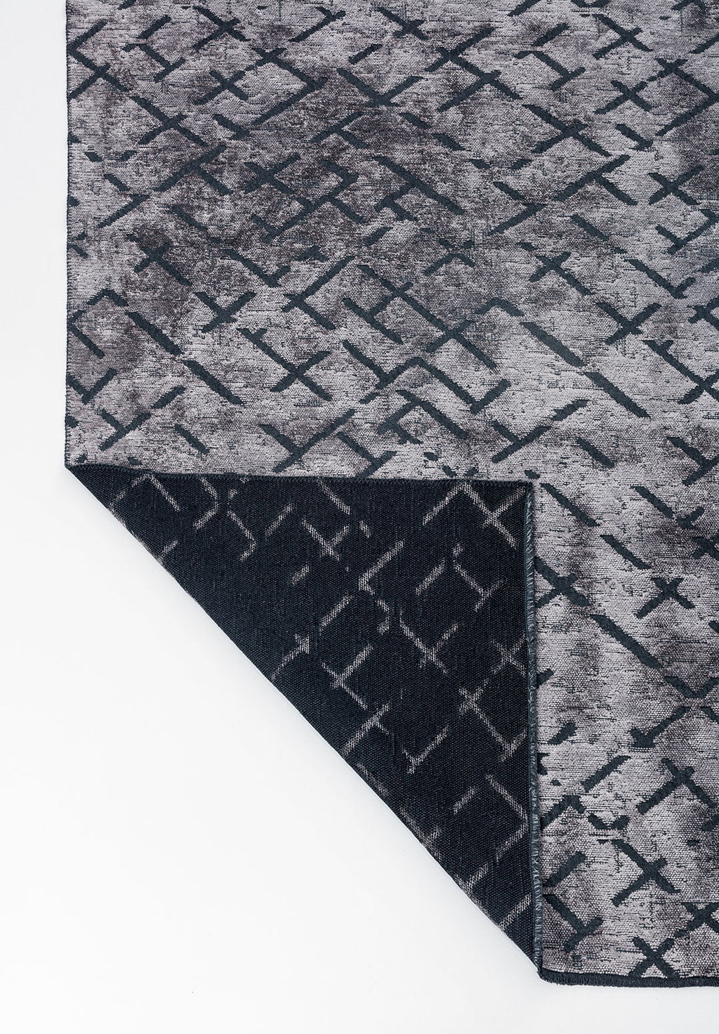 Mystique Light Grey Rug