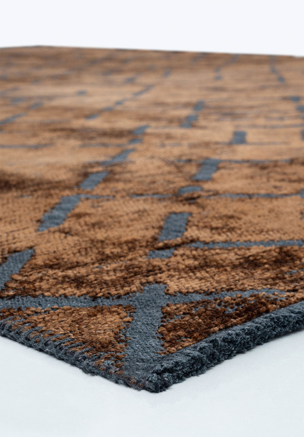 Mystique Cacao Rug