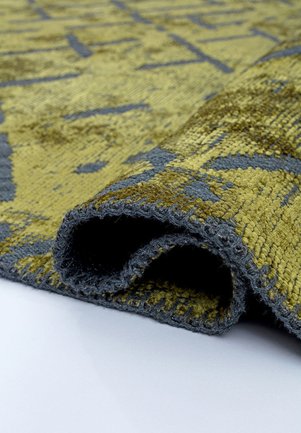 Mystique Kiwi Rug