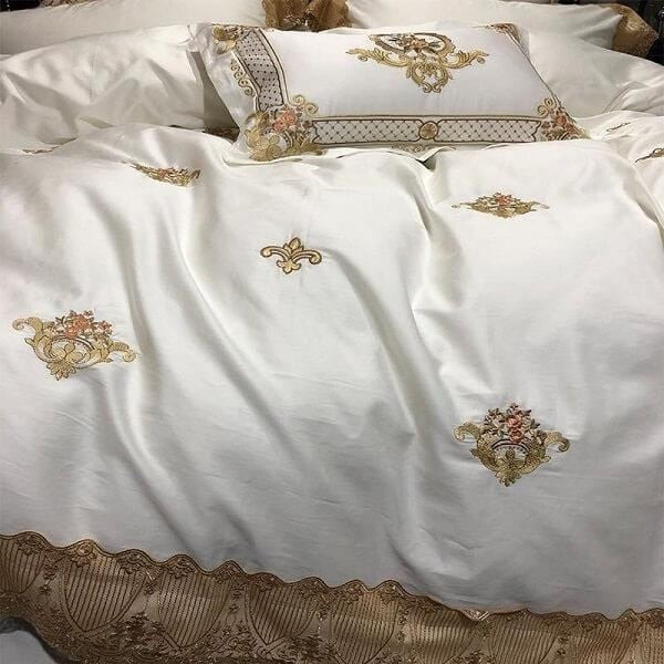 Karlena Oriental Embroidered Luxury Egyptian Cotton Bedding Set