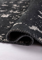 Verona Light Grey - Matte Black Rug