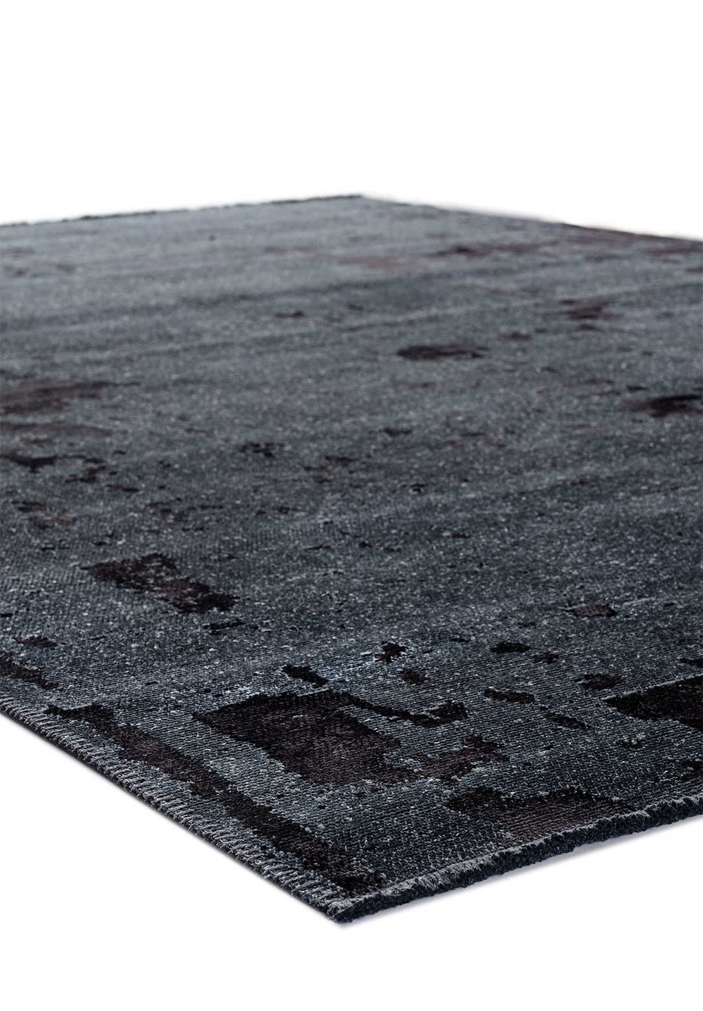 Verona Black - Matte Black Rug