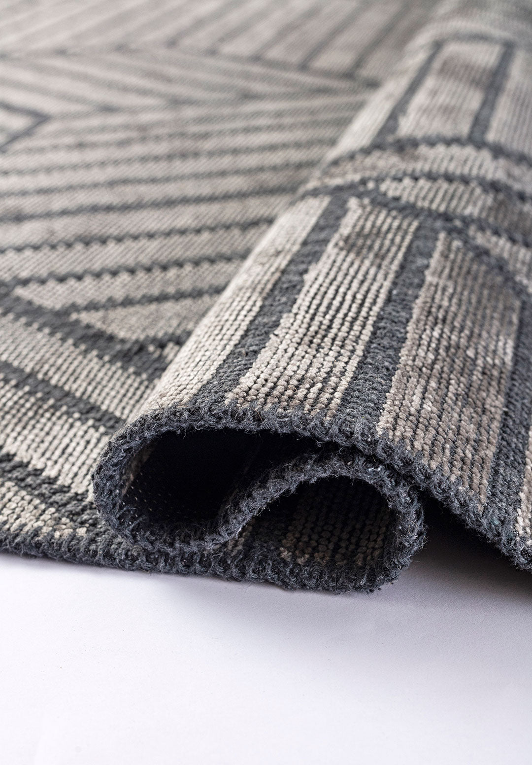Bergamo Light Grey Rug