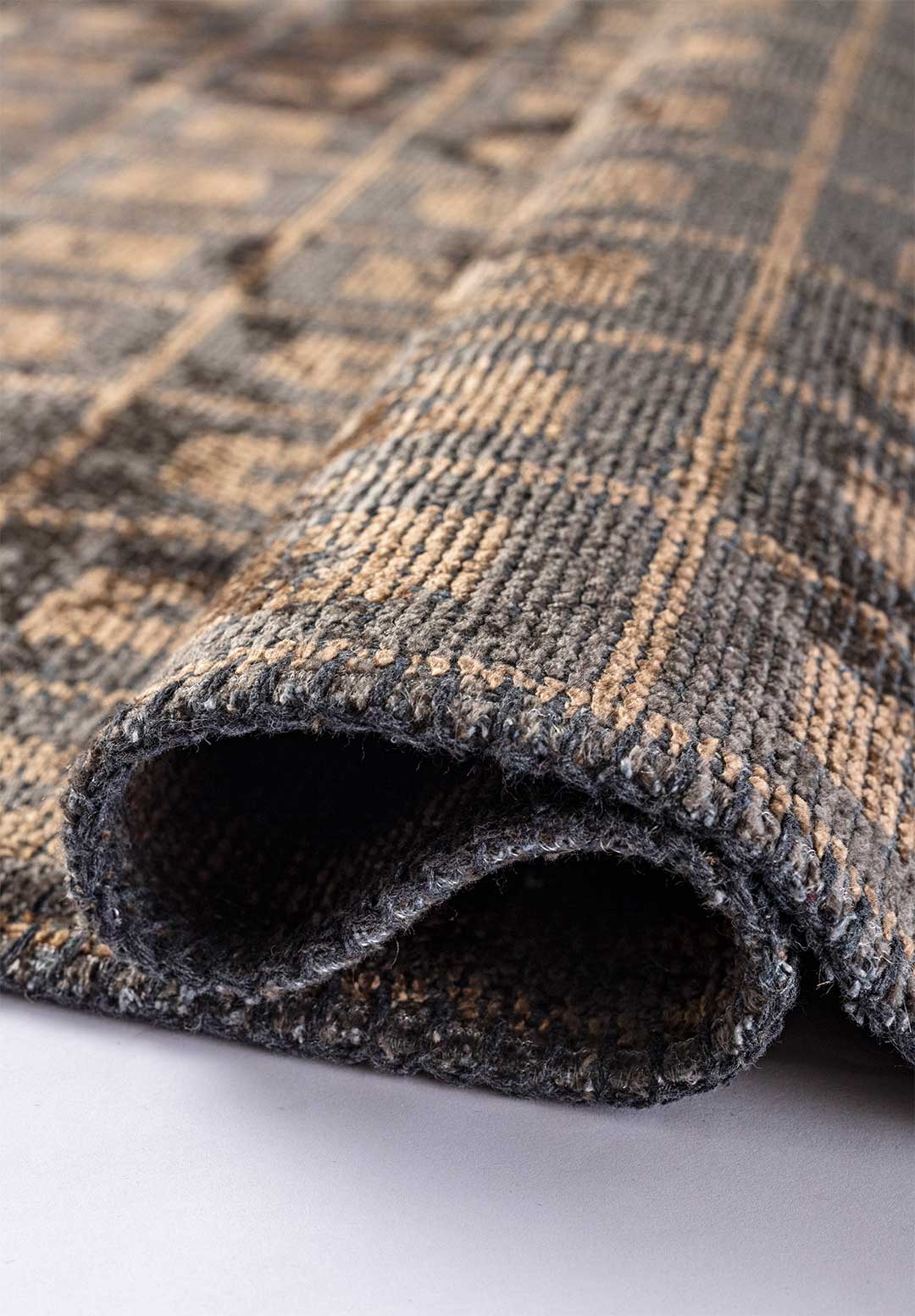 Novaria Mink - Anthracite Rug