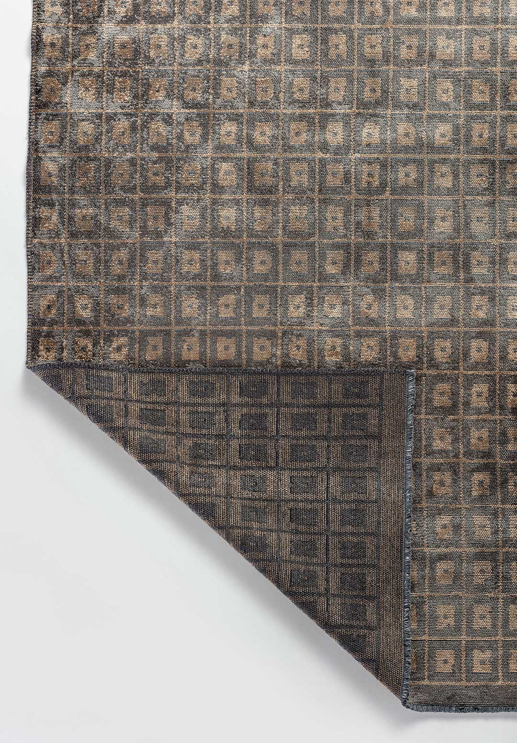 Novaria Mink - Anthracite Rug