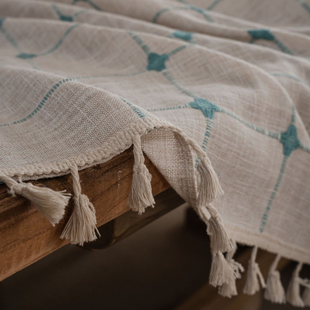 Farmhouse Lattice Tablecloth