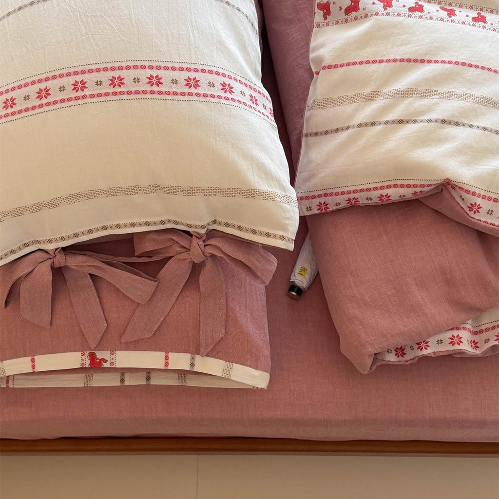 Cottage Pony Bedding Set
