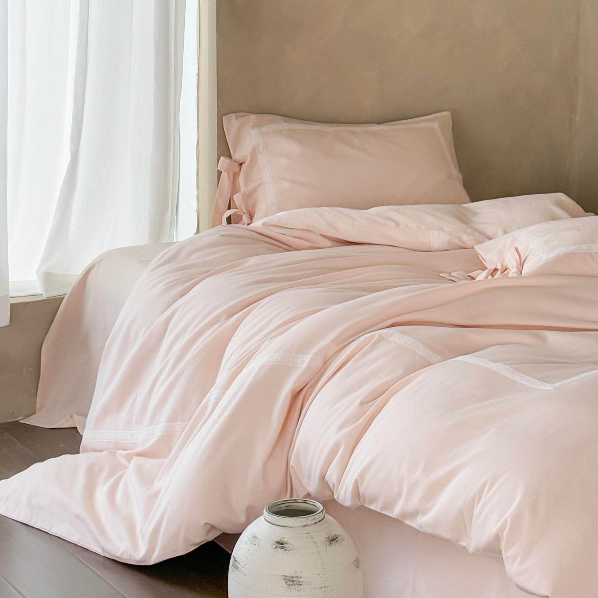 Slow Living Tie Bedding Set