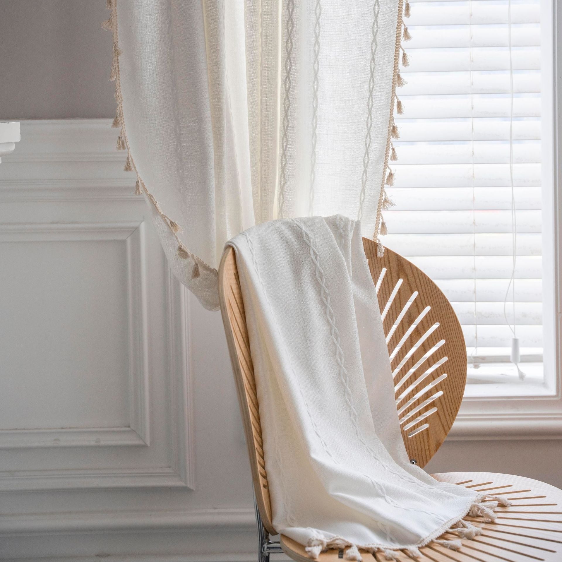 Magic Line Curtain