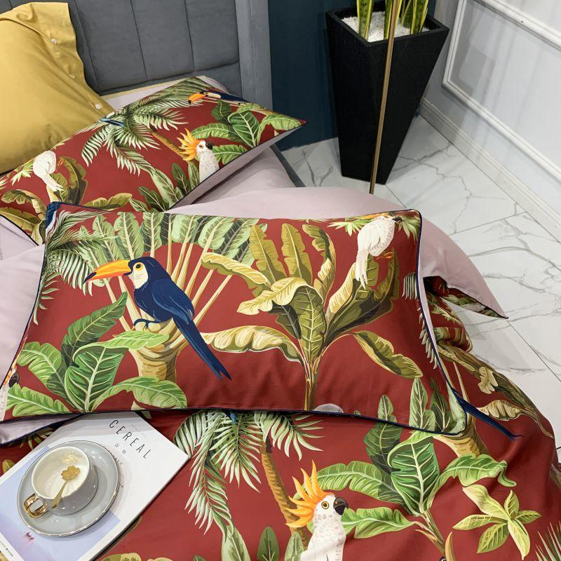 Exotic Garden Red Egyptian Cotton Bedding Set