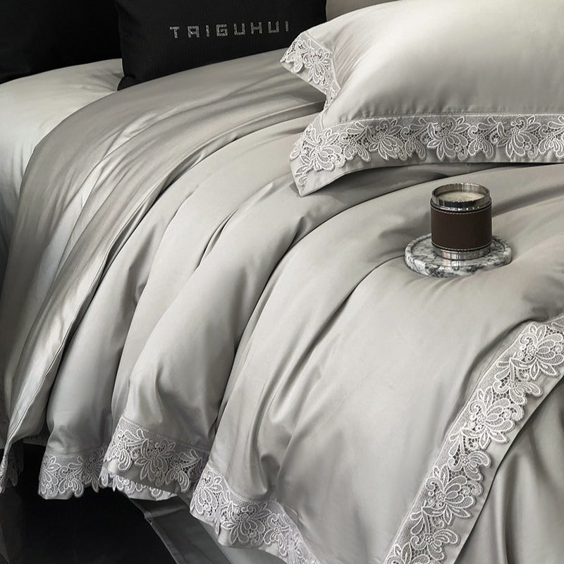 Alice Dream Bedding Set