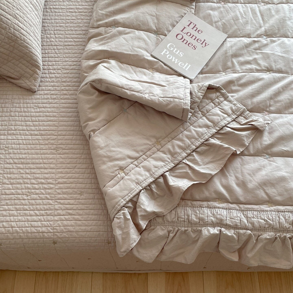 Twinkle Star Summer Quilted Blanket
