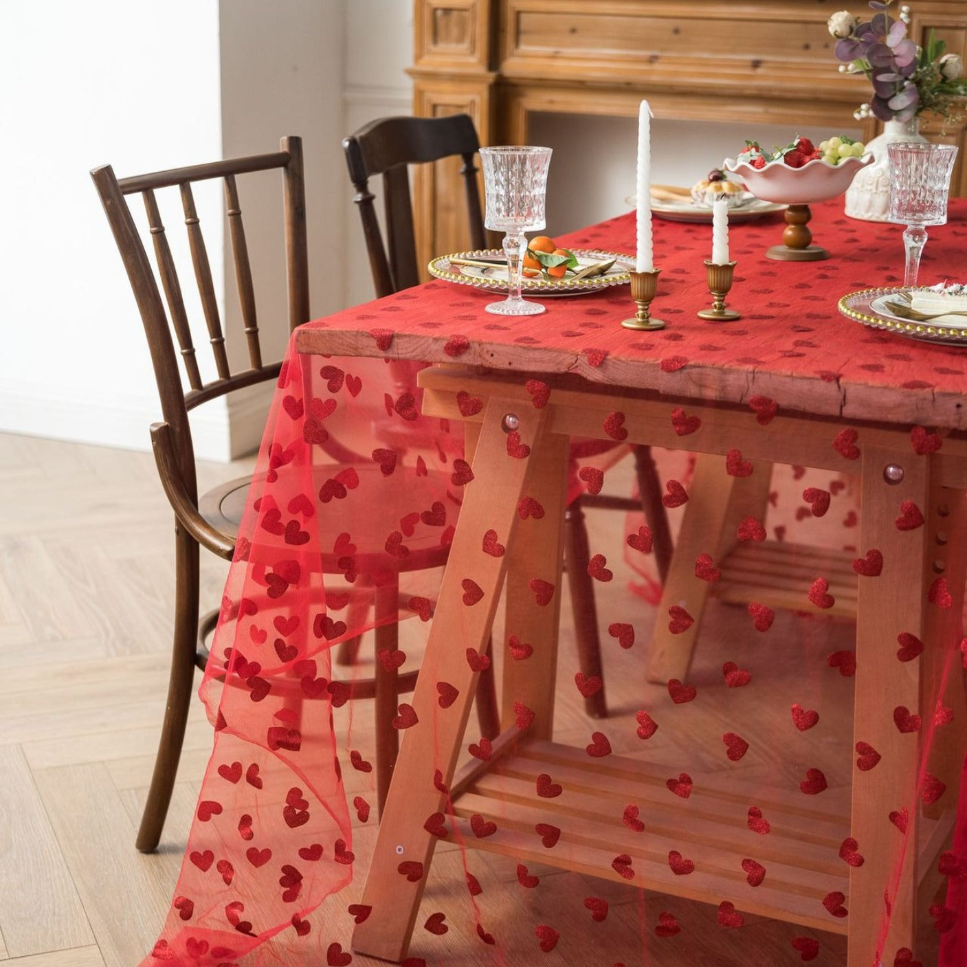 Love Heart Mesh Tablecloth