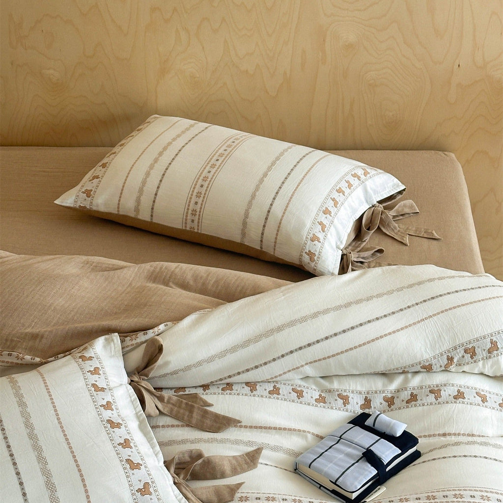Cottage Pony Bedding Set
