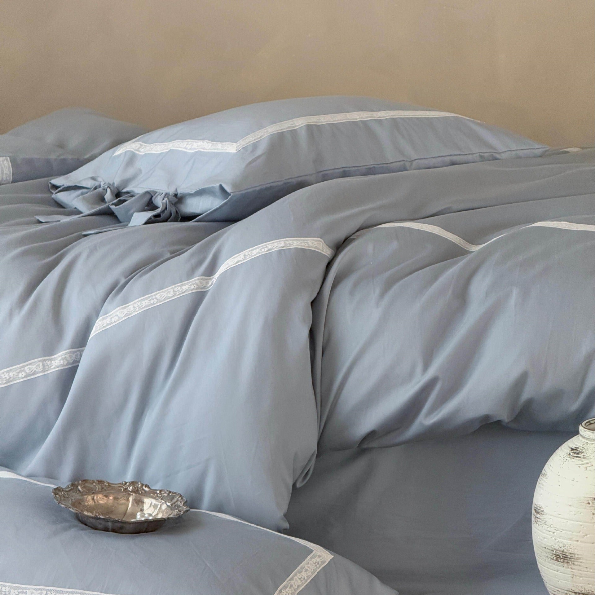 Slow Living Tie Bedding Set