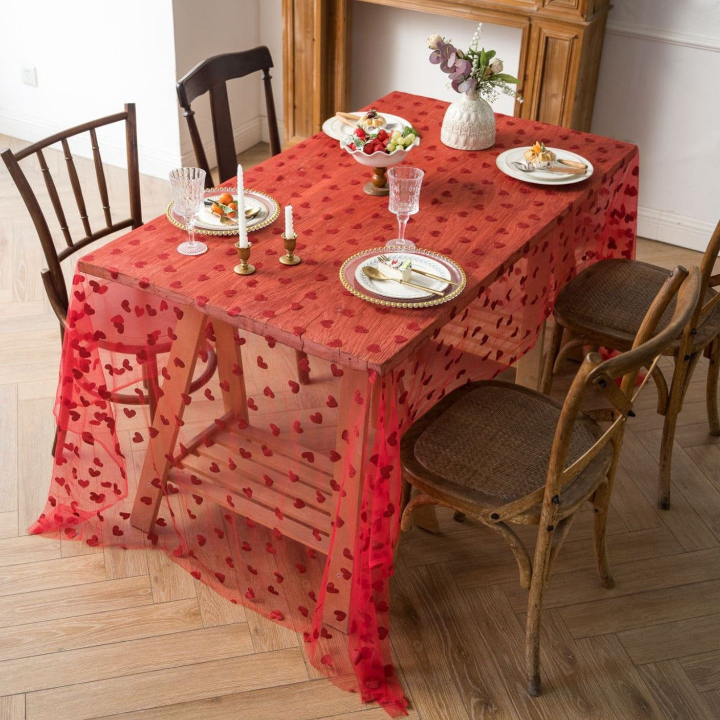 Love Heart Mesh Tablecloth