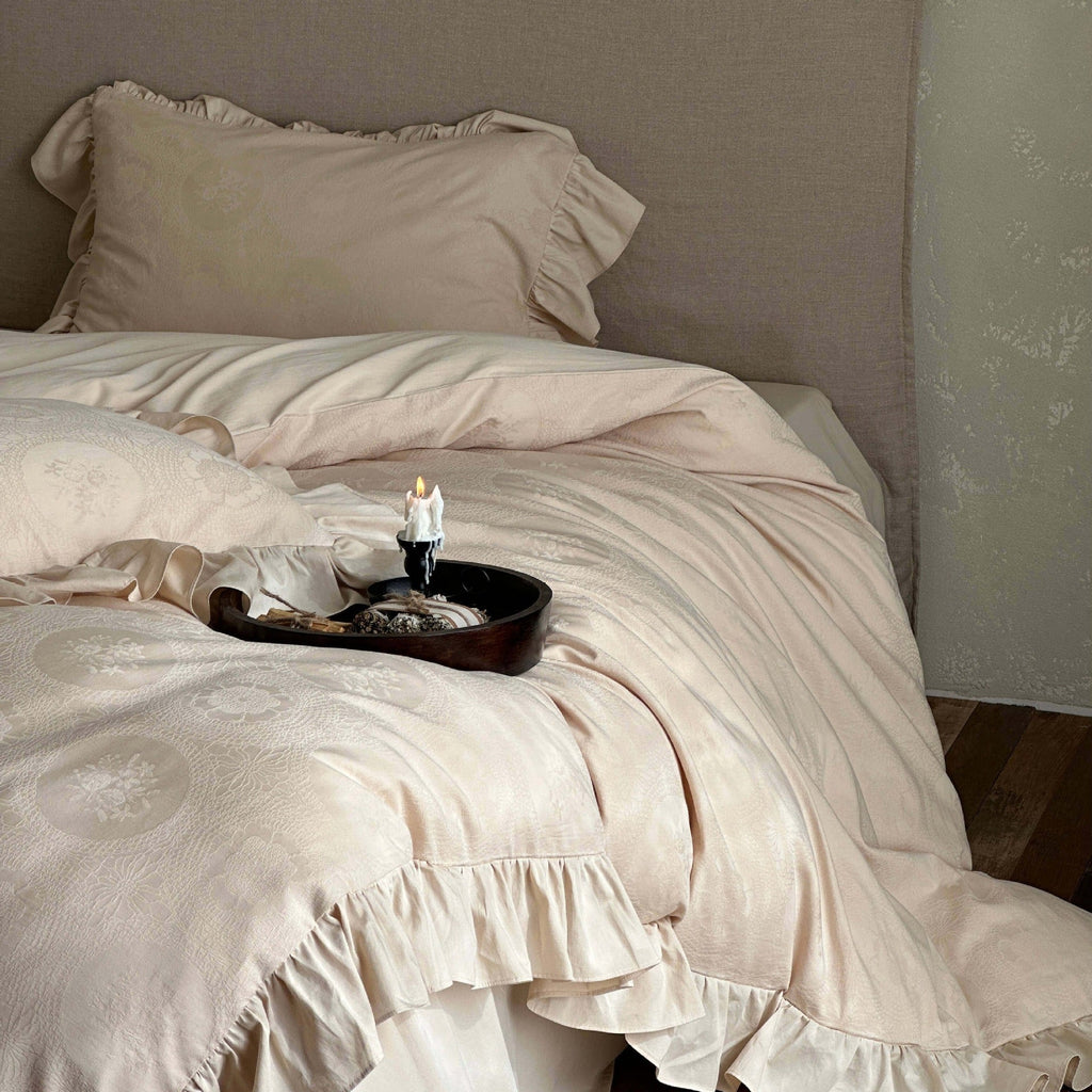 Lila's Vintage Ruffle Bedding Set